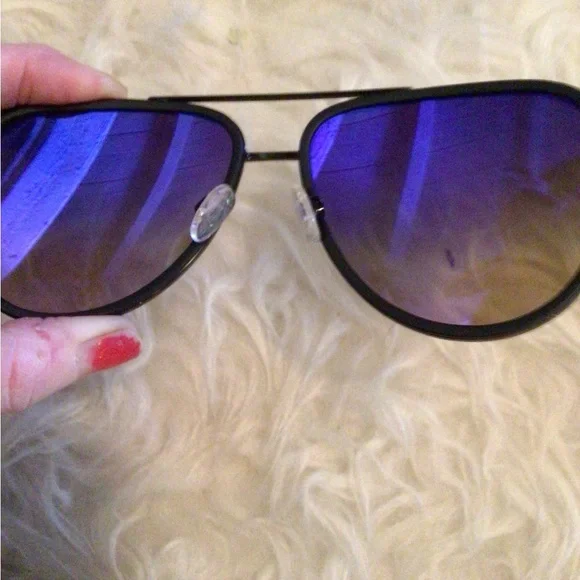 NEW! raRe Quay All in black gold REGULAR size display picture 2